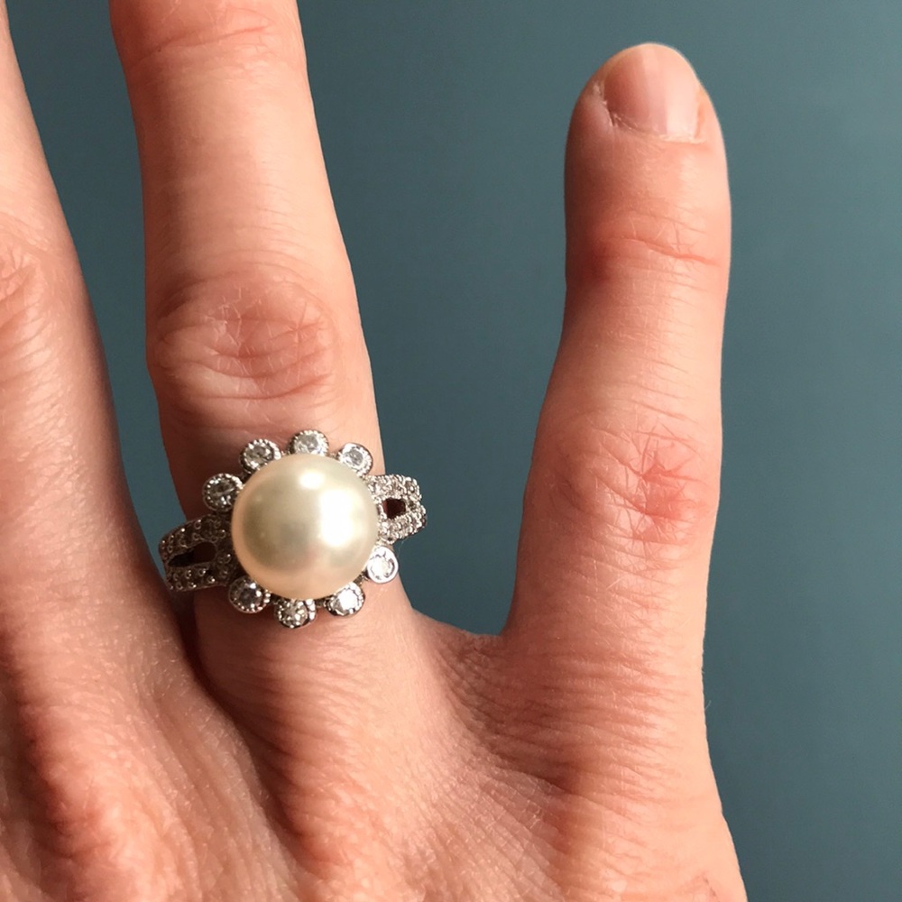 Pearl ring